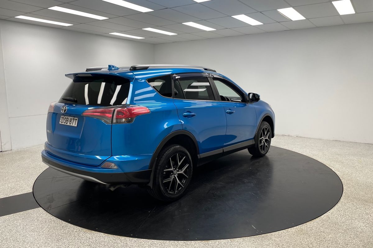 2017 Toyota RAV4 GXL ZSA42R