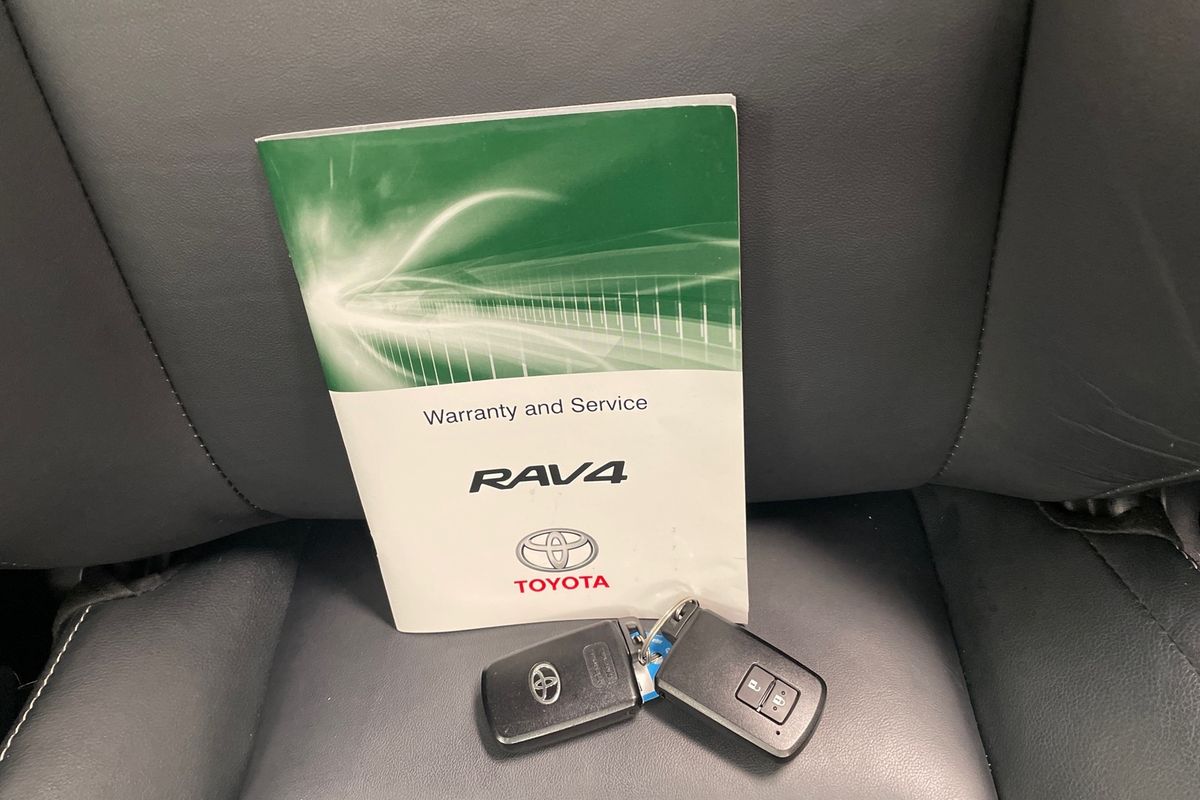 2017 Toyota RAV4 GXL ZSA42R