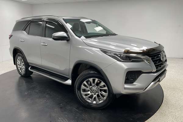 2023 Toyota Fortuner Crusade GUN156R