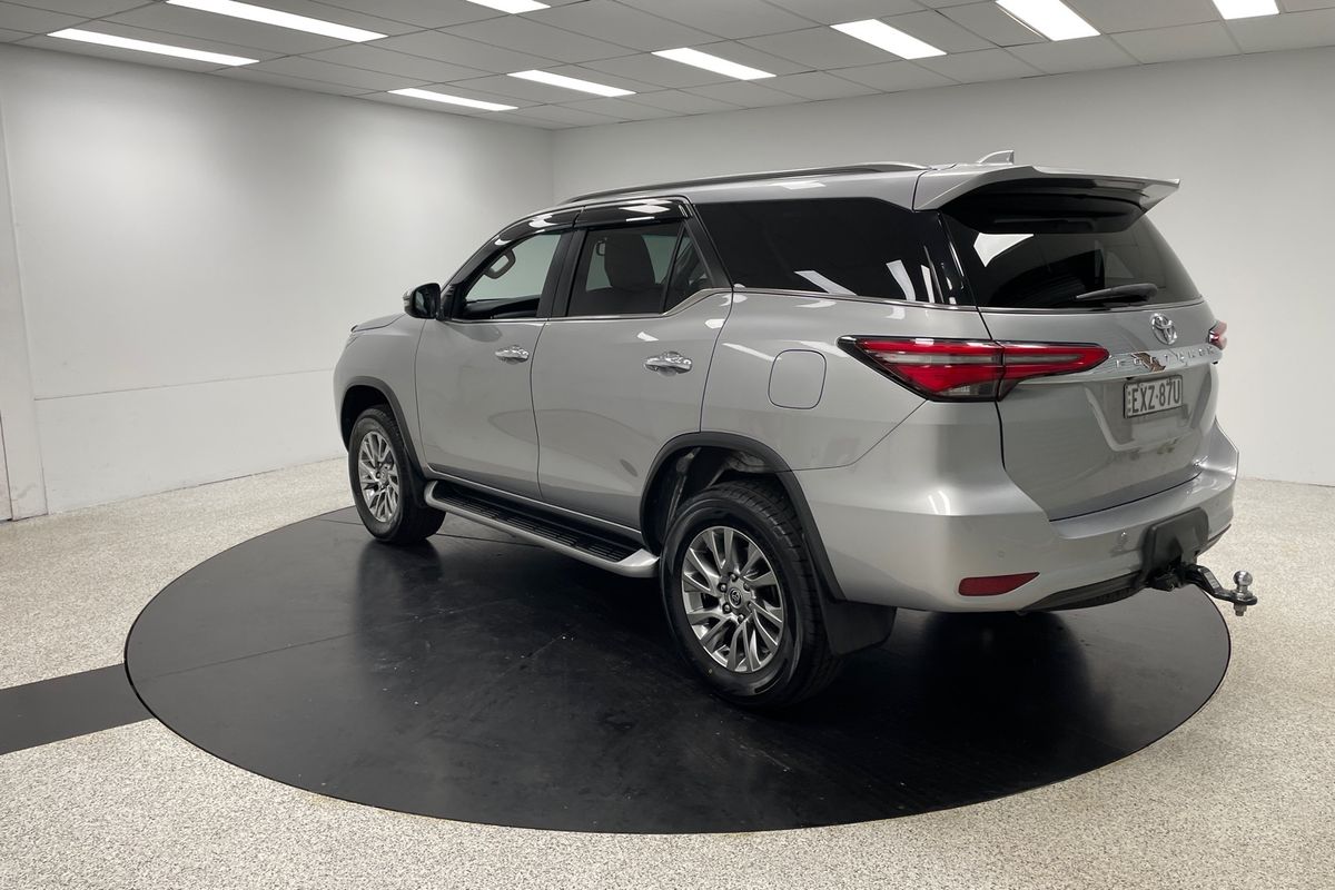 2023 Toyota Fortuner Crusade GUN156R