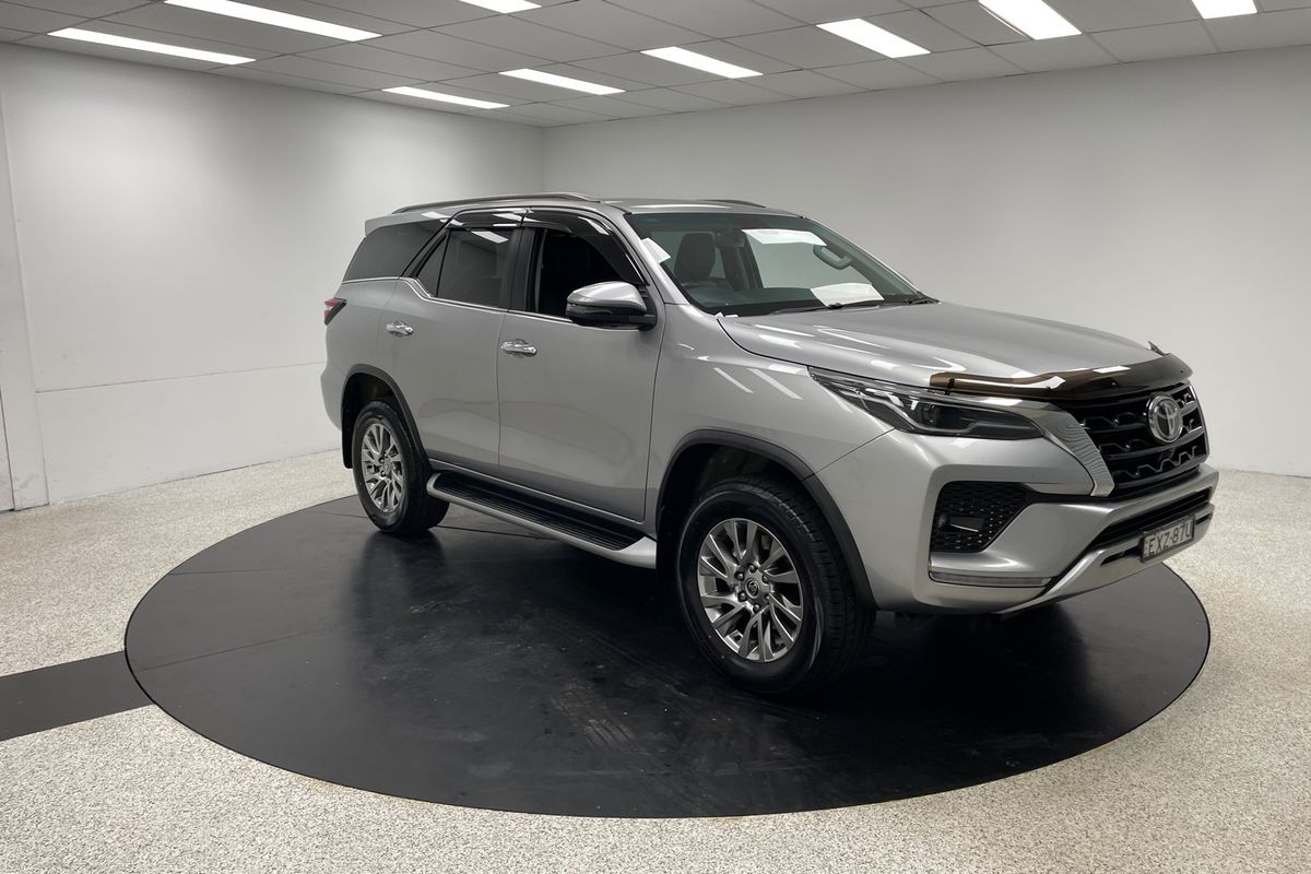 2023 Toyota Fortuner Crusade GUN156R