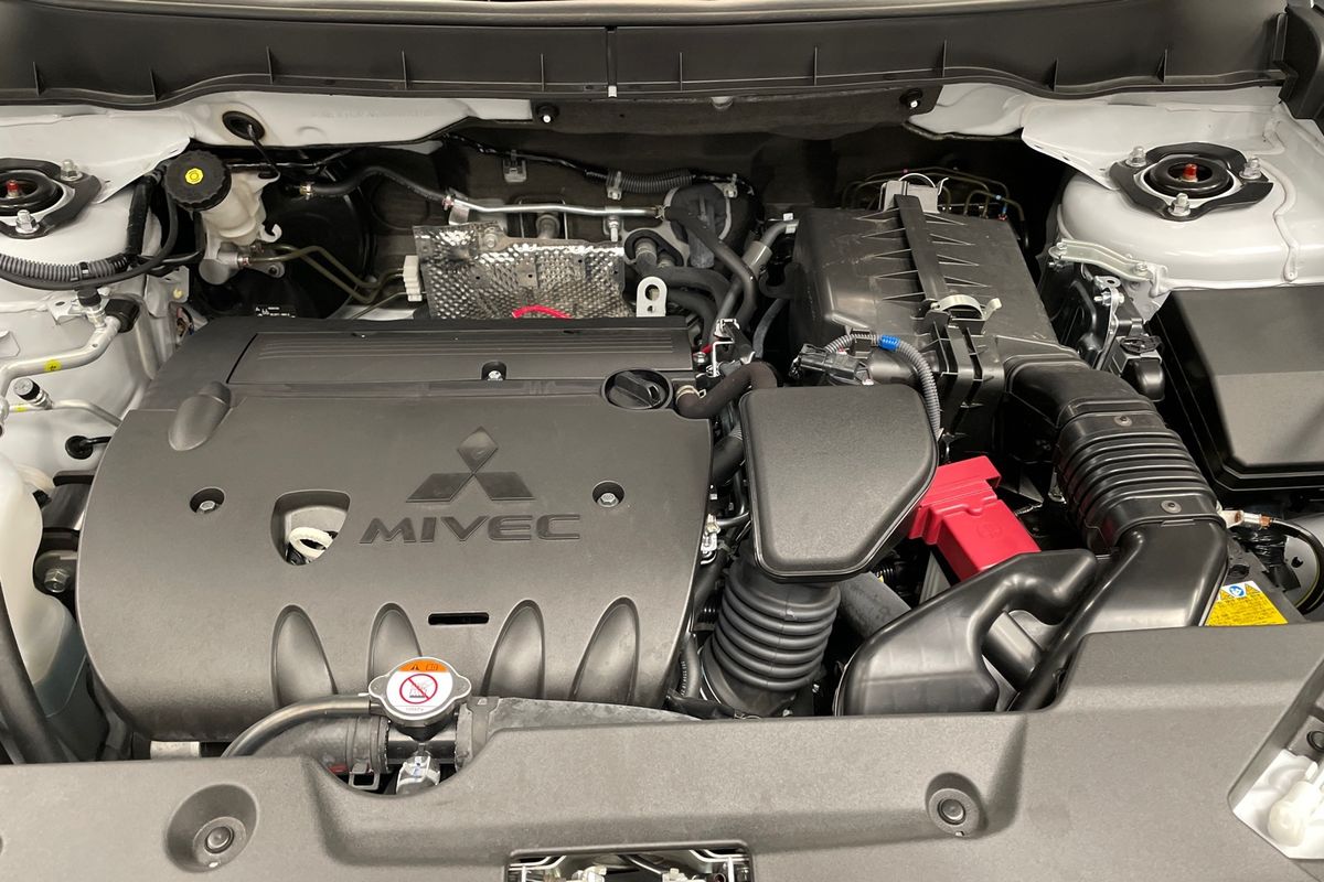 2024 Mitsubishi ASX GSR XD