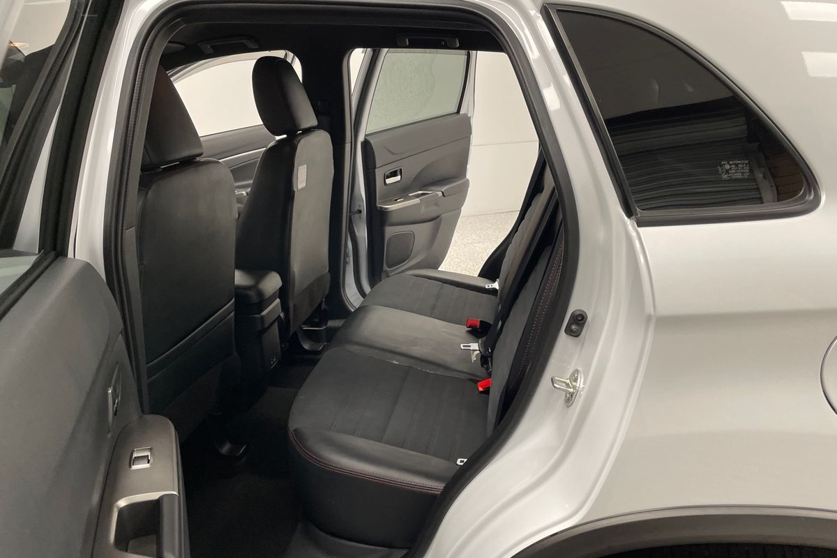 2024 Mitsubishi ASX GSR XD