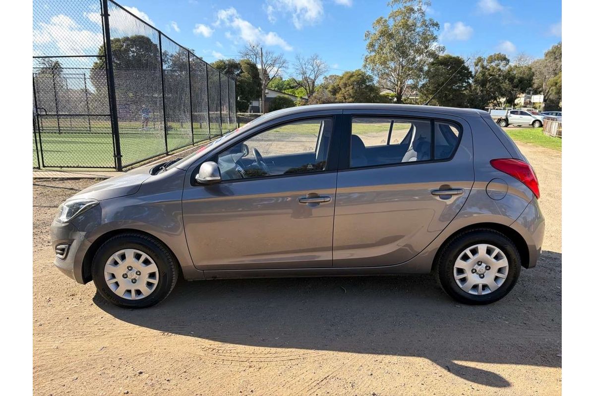 2013 Hyundai i20 Active PB