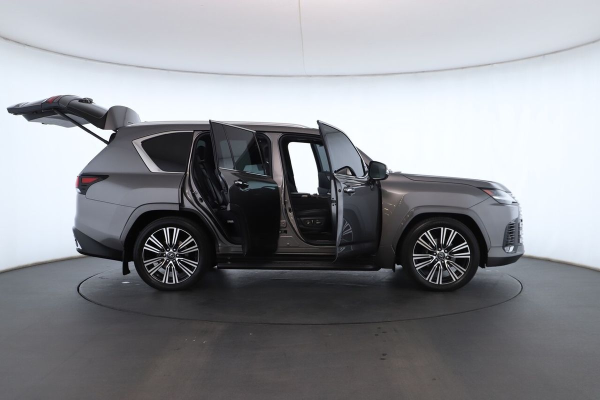 2024 Lexus LX LX500d Sports Luxury FJA310R