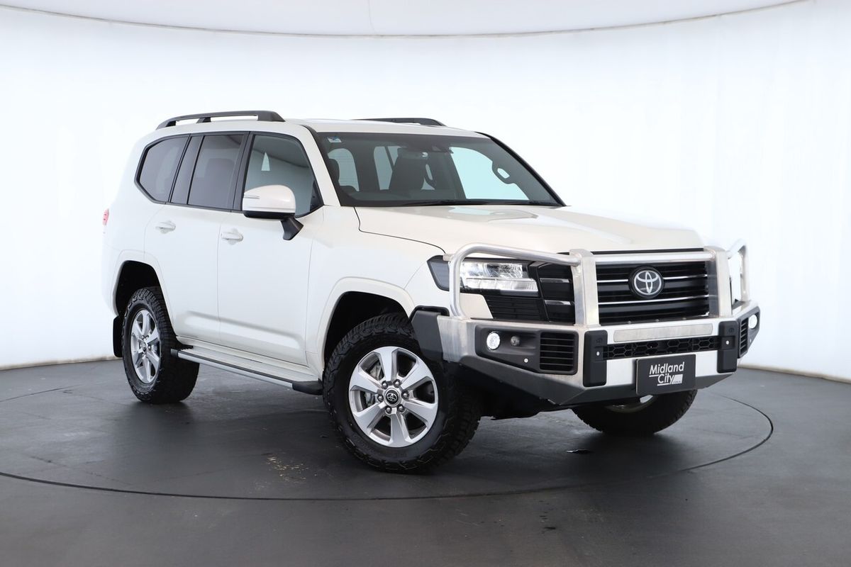 2023 Toyota Landcruiser GXL FJA300R