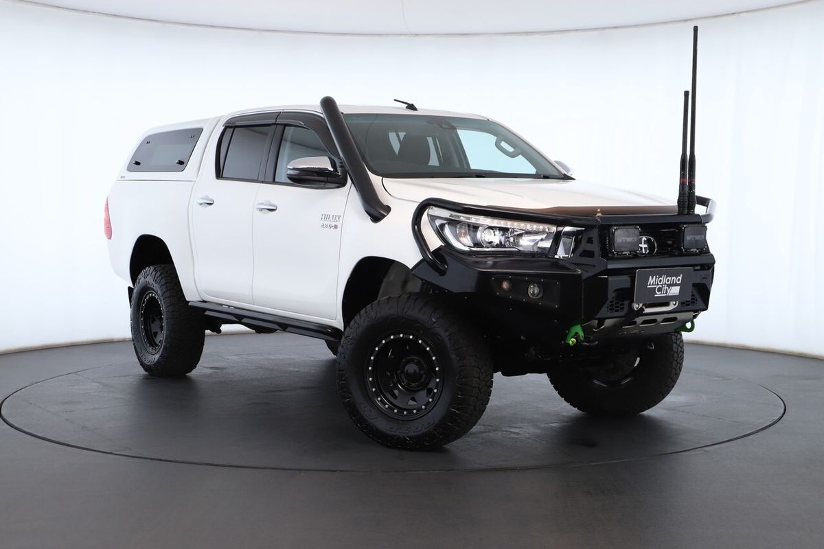 2020 Toyota Hilux SR5 GUN126R 4X4