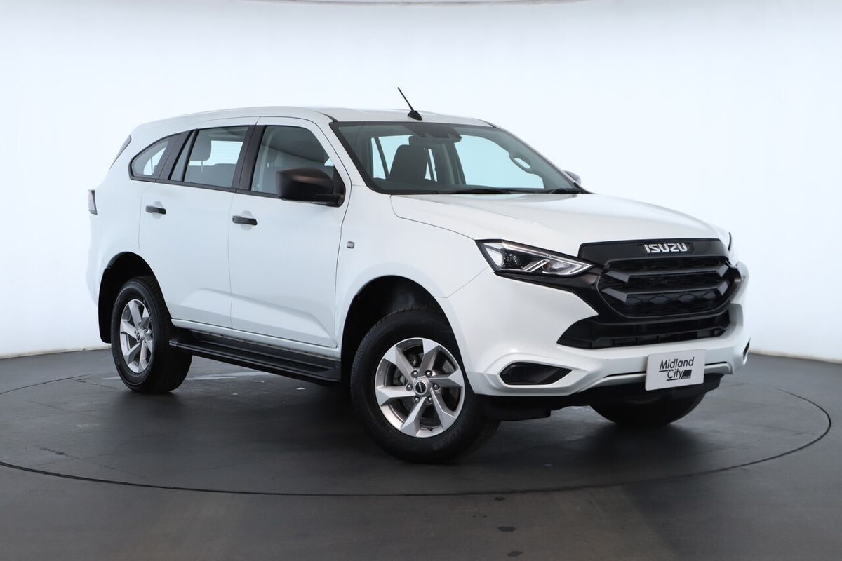 2023 Isuzu MU-X LS-M