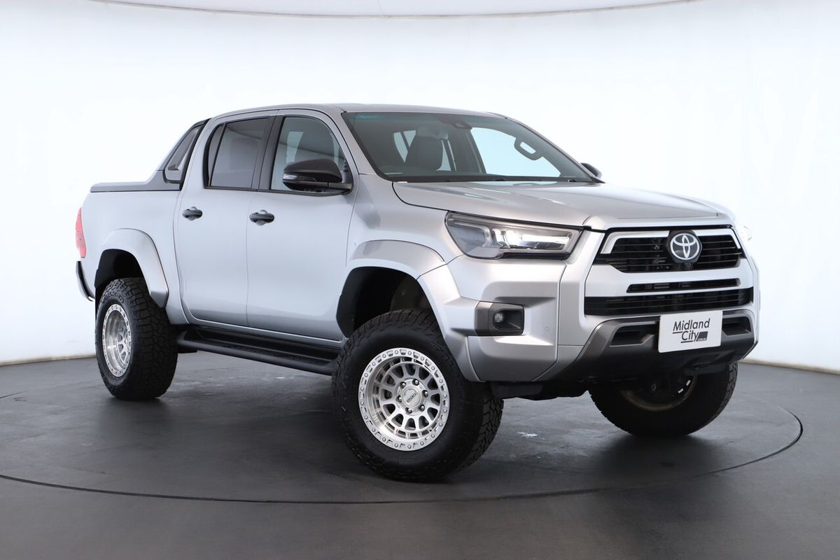 2024 Toyota Hilux Rogue 48V GUN126R 4X4