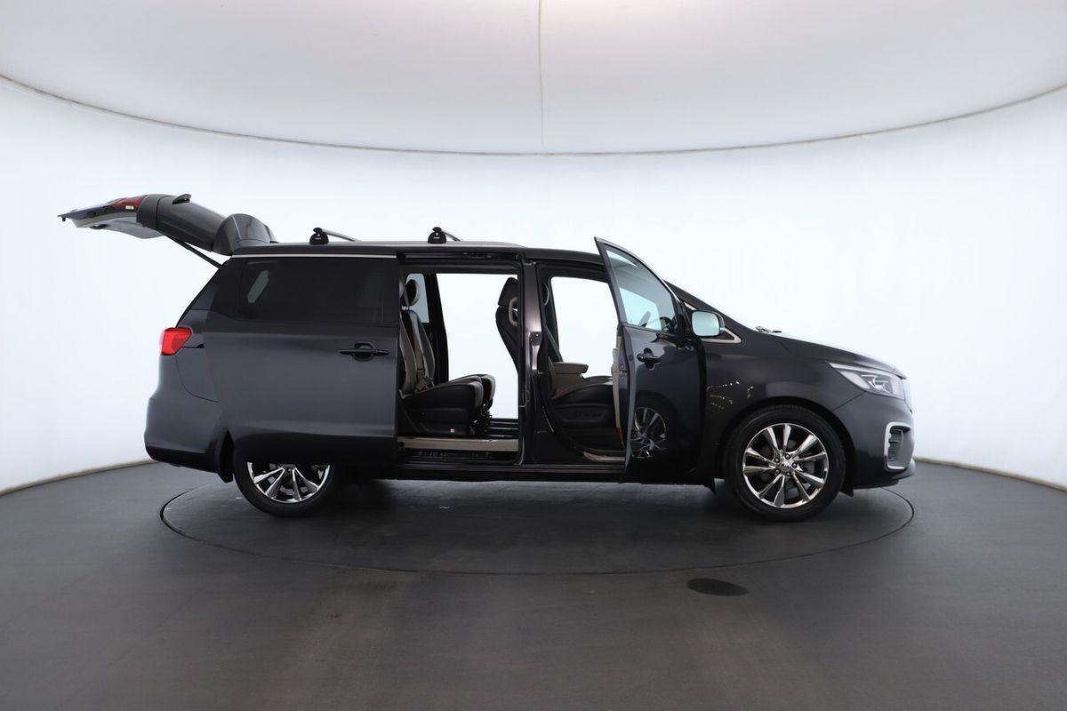 2018 Kia Carnival Platinum YP