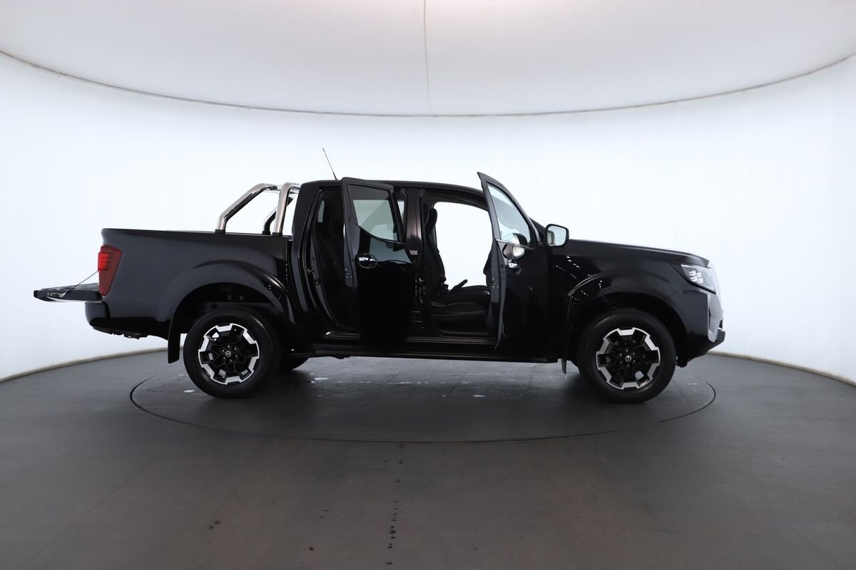 2022 Nissan Navara ST-X D23 4X4