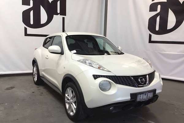 2014 Nissan JUKE ST F15