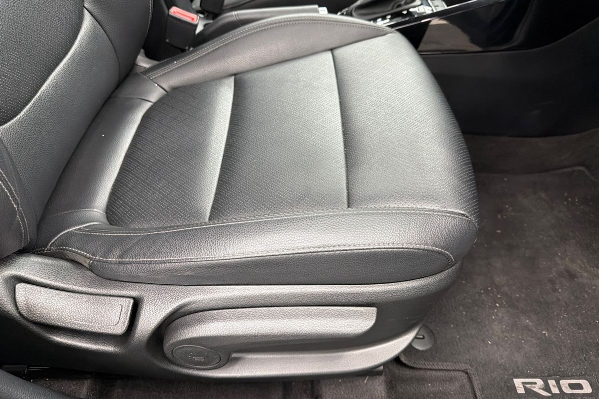 2021 Kia Rio SX YB