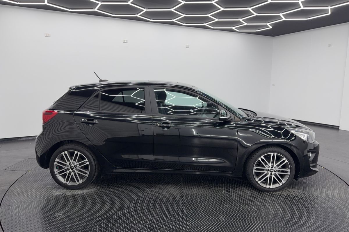 2021 Kia Rio SX YB