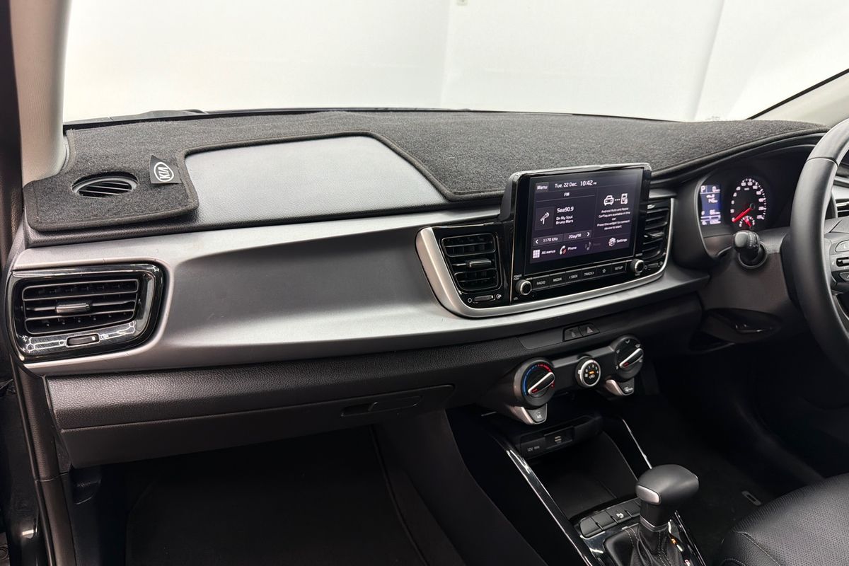 2021 Kia Rio SX YB