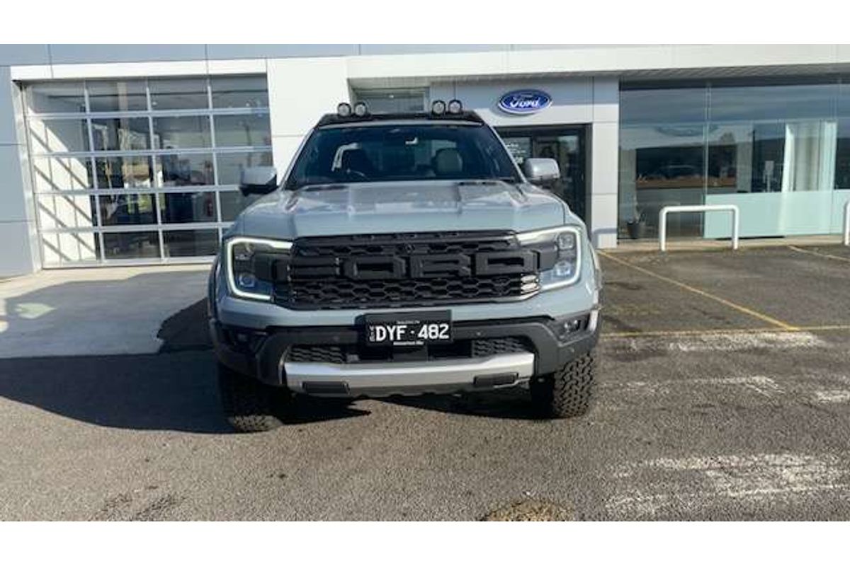 2025 Ford Ranger Raptor 4X4 3.0L image 2