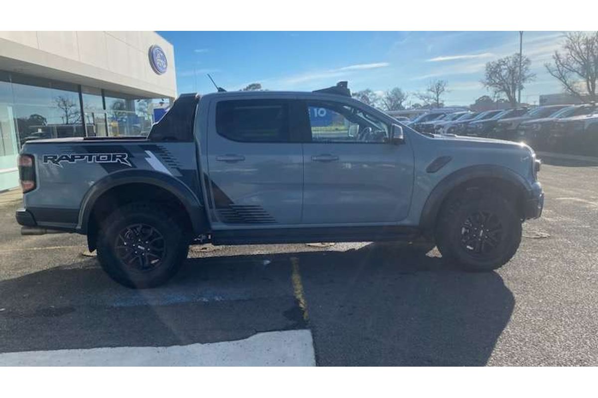2025 Ford Ranger Raptor 4X4 3.0L image 8