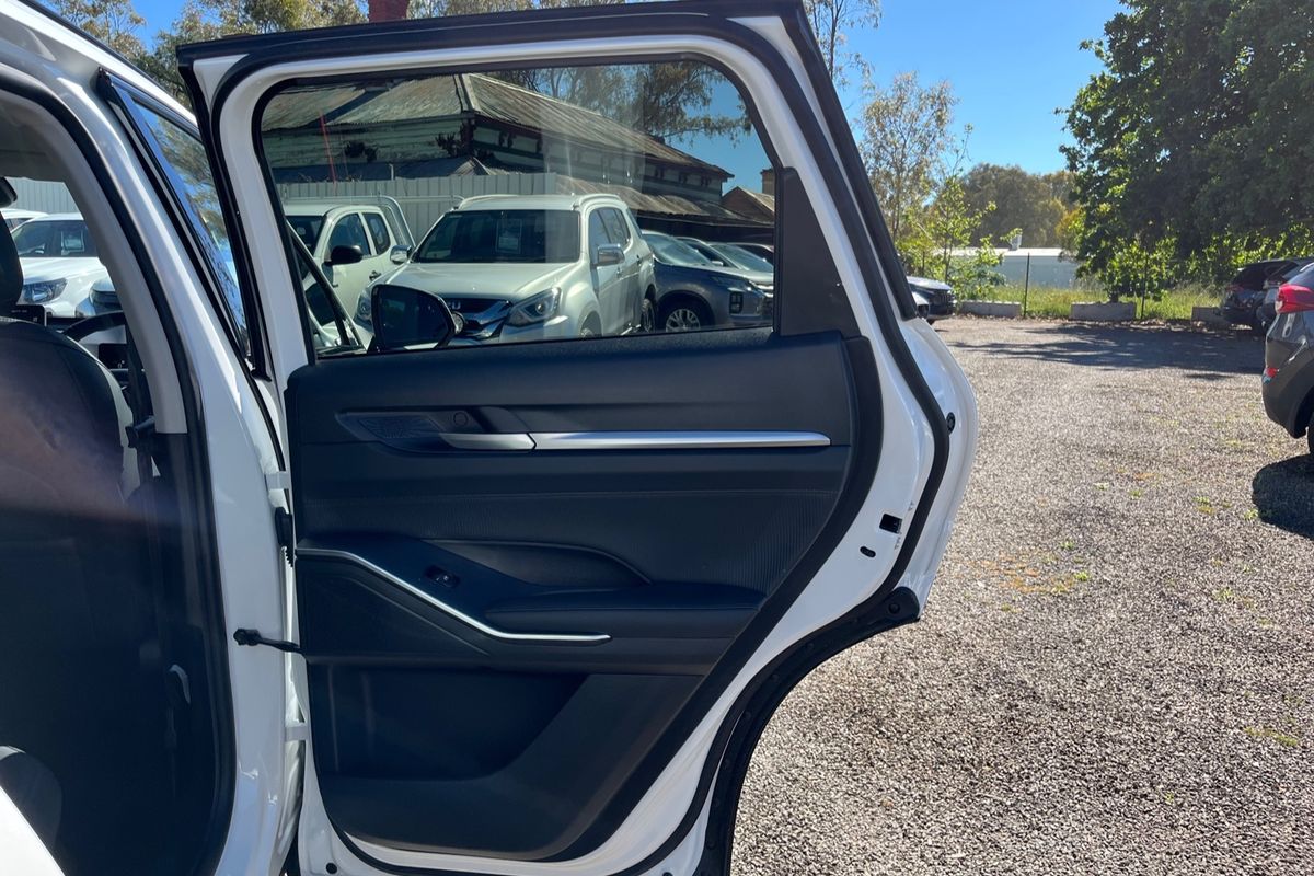 2025 GWM Haval H6 Ultra Hybrid B01