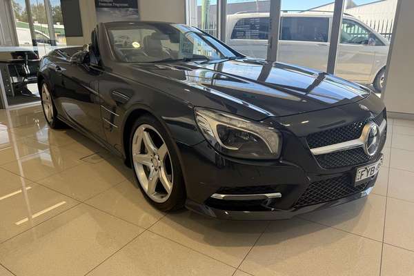 2012 Mercedes-Benz SL-Class SL500 BlueEFFICIENCY R231