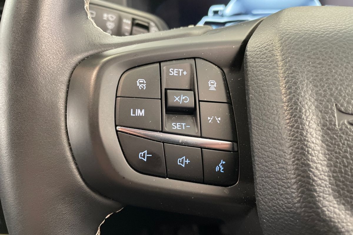 2025 Ford Everest Platinum 3.0L
