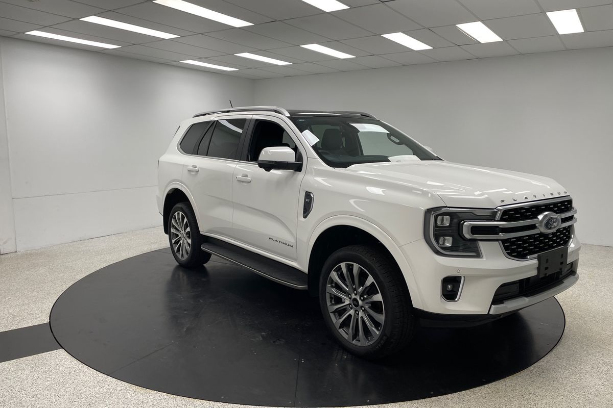 2025 Ford Everest Platinum 3.0L