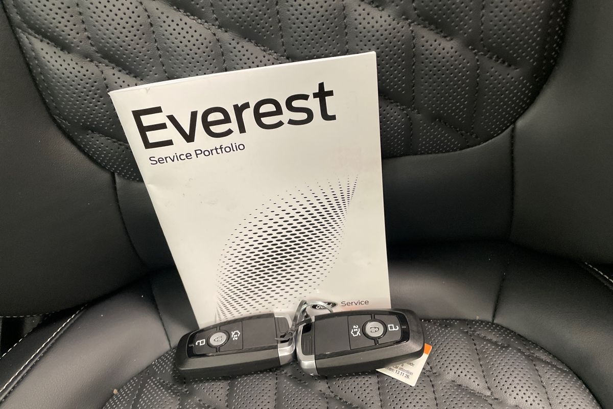 2025 Ford Everest Platinum 3.0L