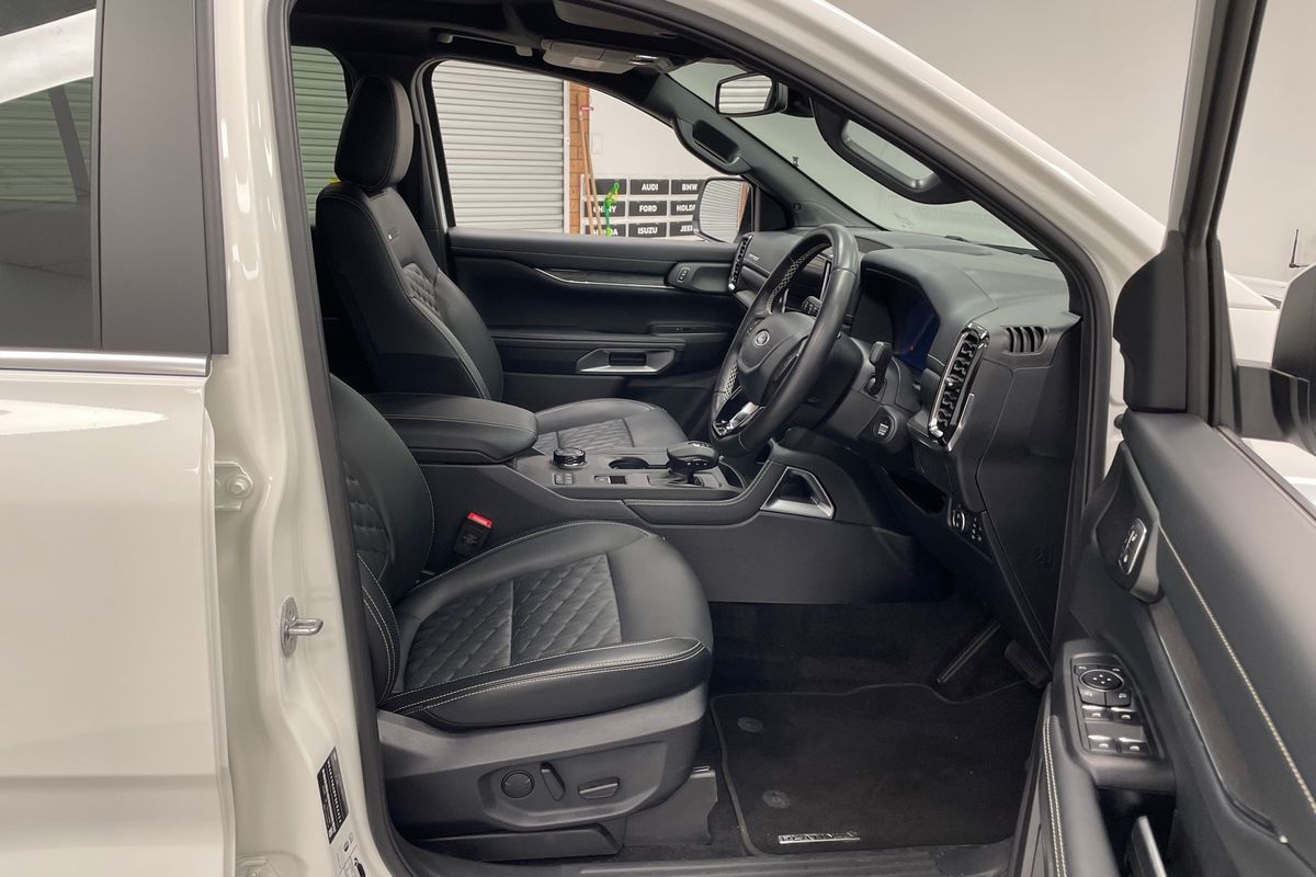 2025 Ford Everest Platinum 3.0L
