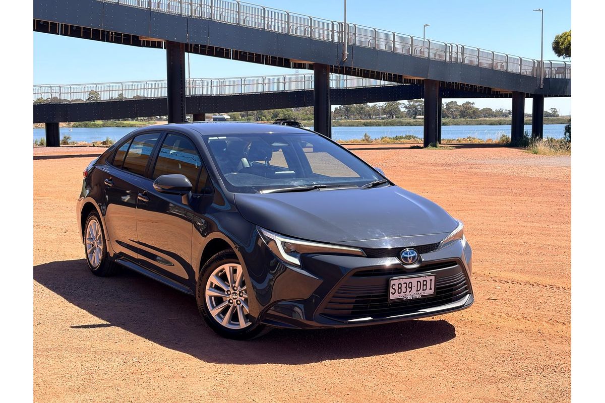 2024 Toyota Corolla Ascent Sport Hybrid ZWE219R