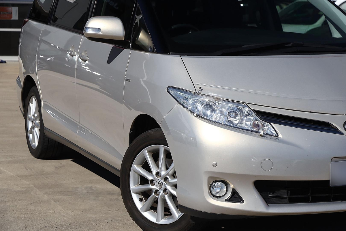 2013 Toyota Tarago GLX ACR50R