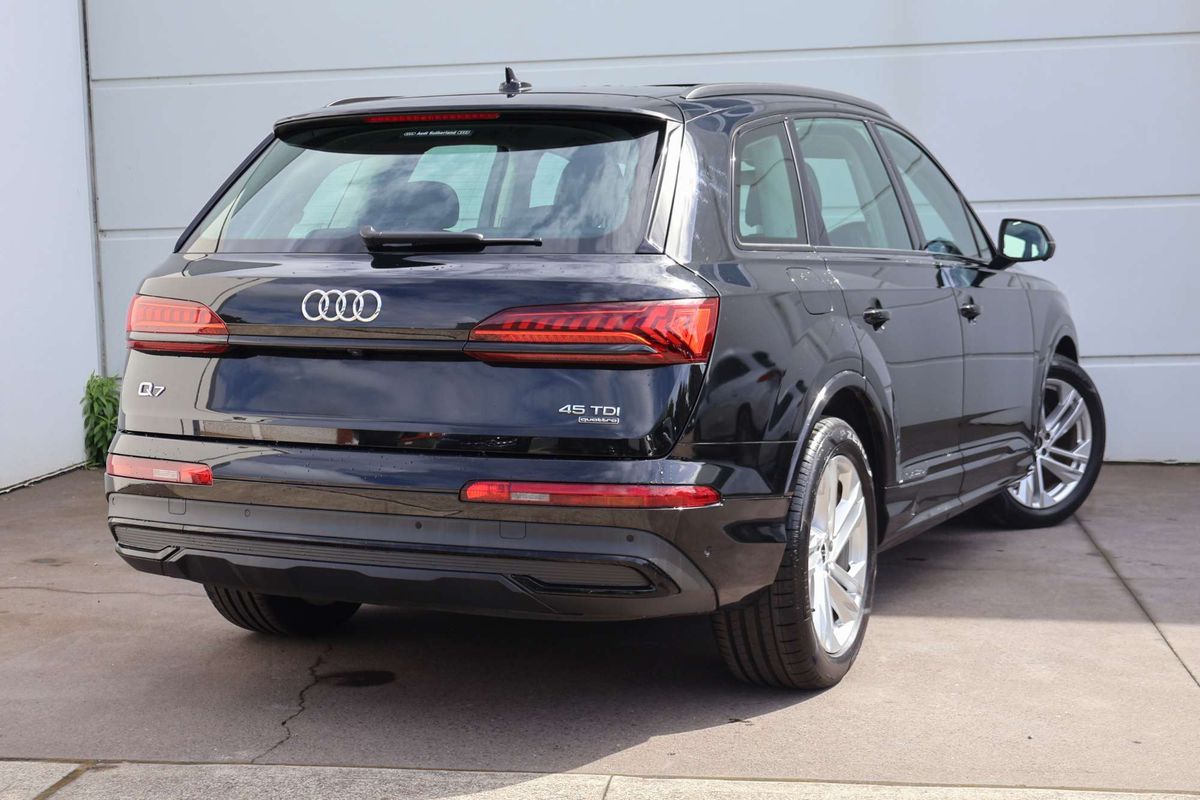 2023 Audi Q7 45 TDI 4M