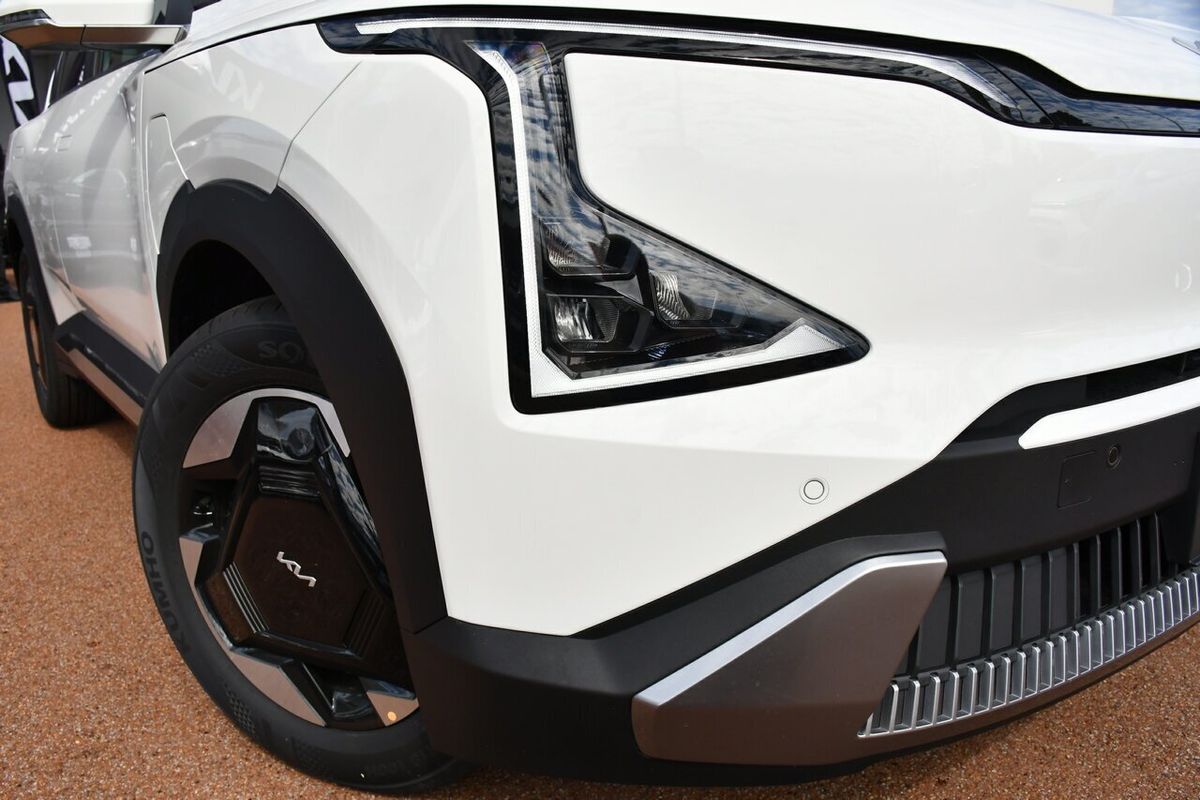2026 Kia EV5 Air Standard Range OVc
