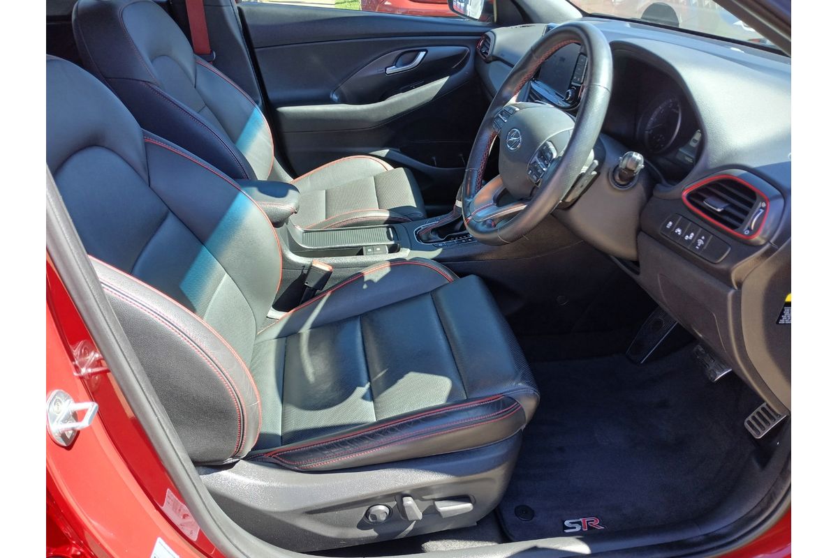 2017 Hyundai i30 SR Premium PD image 9