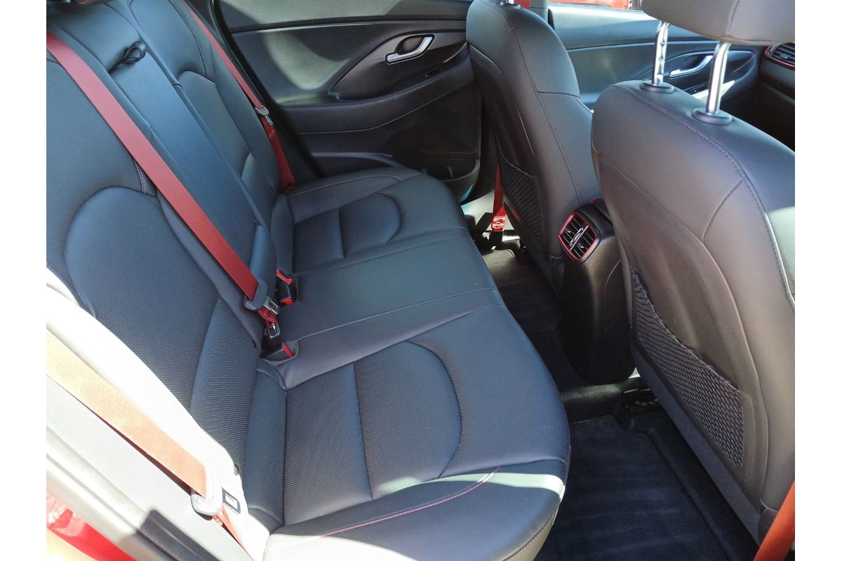 2017 Hyundai i30 SR Premium PD image 13
