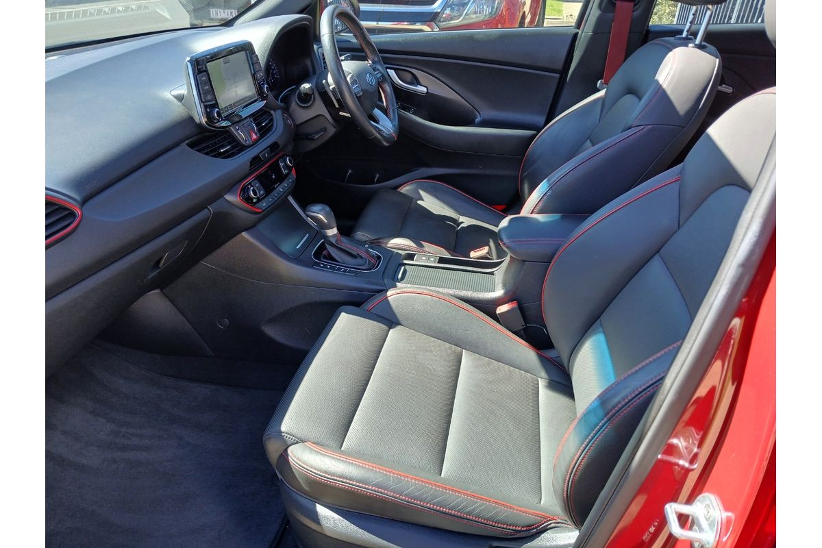 2017 Hyundai i30 SR Premium PD image 18