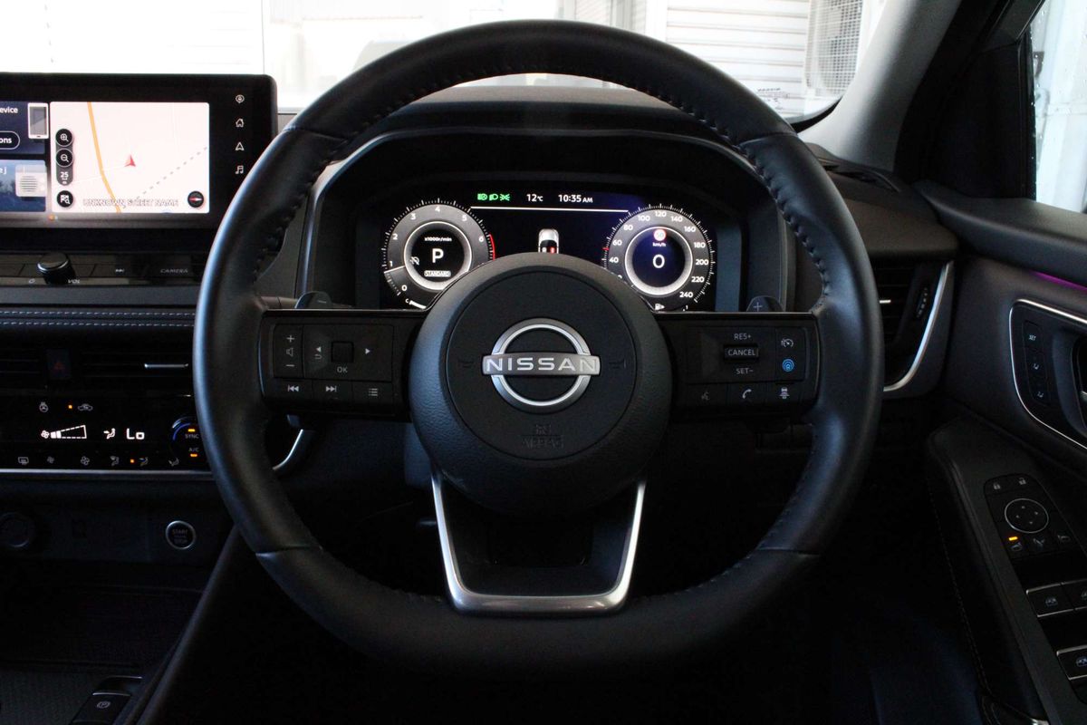 2025 Nissan QASHQAI Ti J12