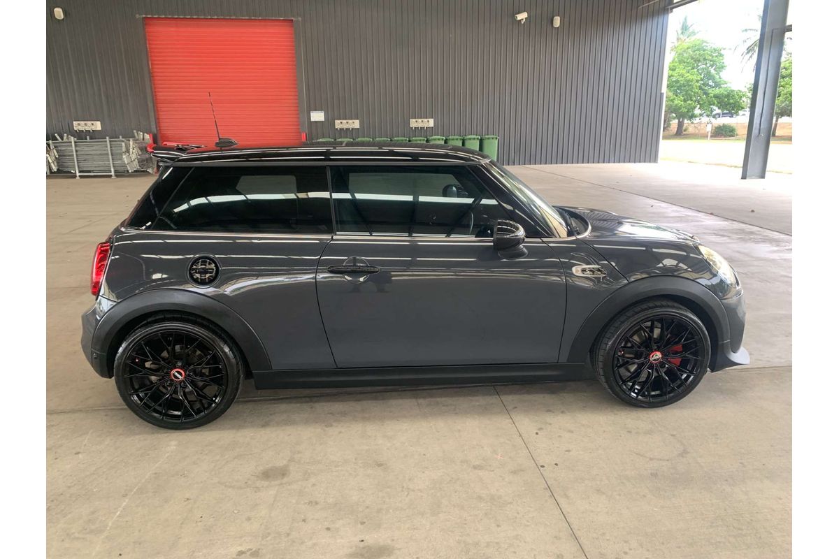 2016 MINI Cooper S F55