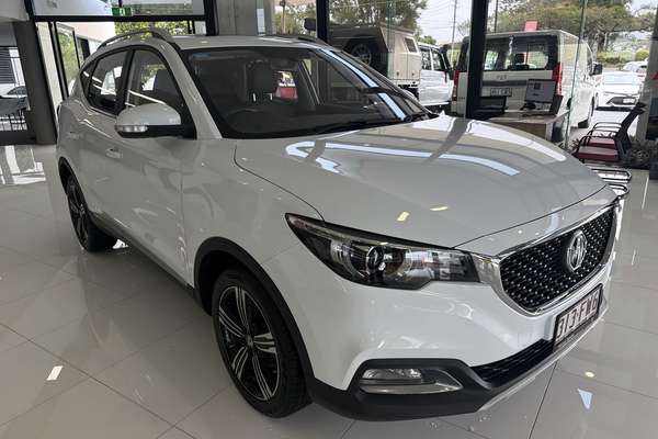 2020 MG ZS Essence AZS1