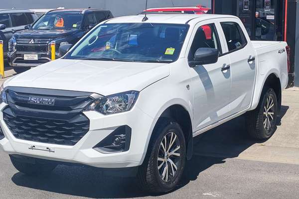 2026 Isuzu D-MAX SX 4X4