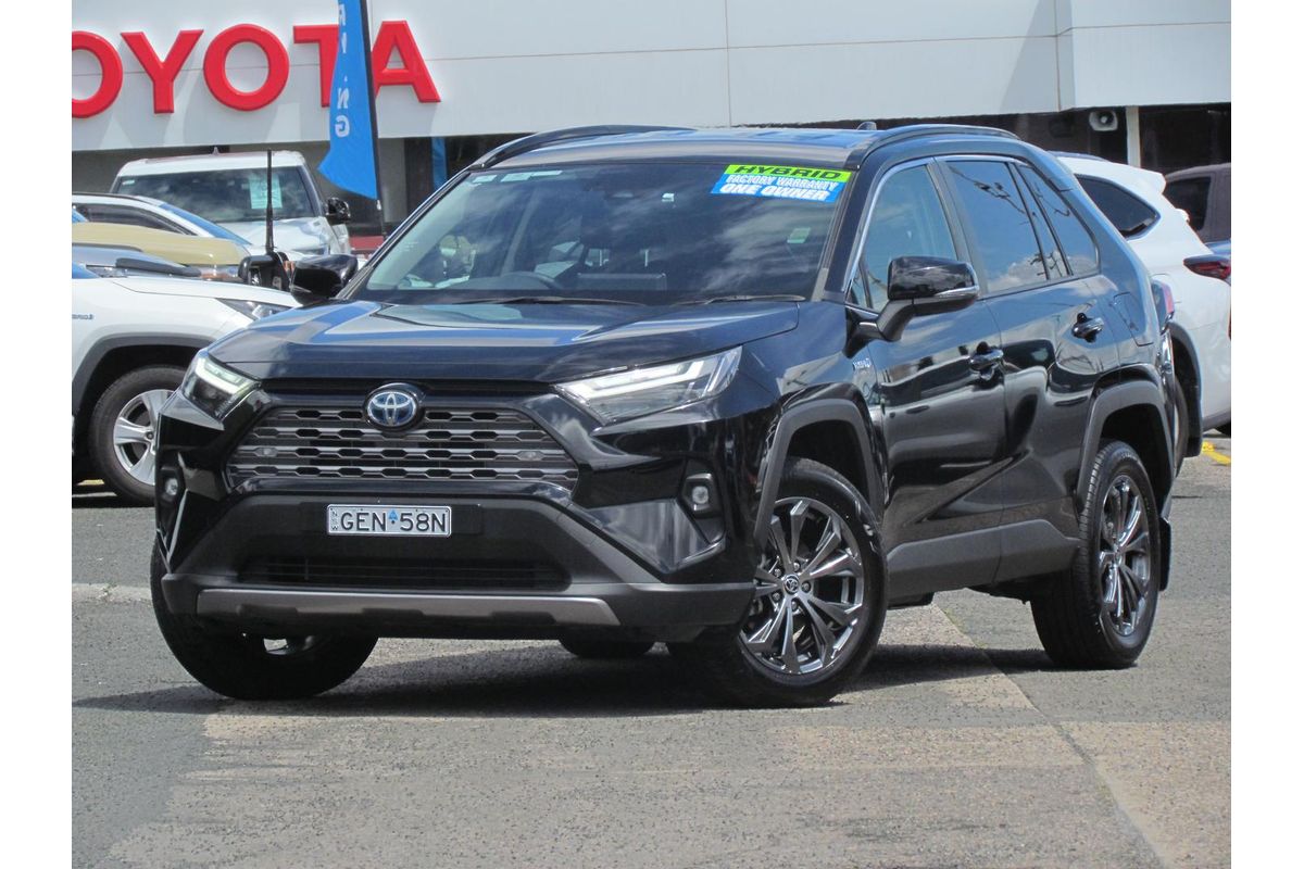 2024 Toyota RAV4 GXL AXAH54R