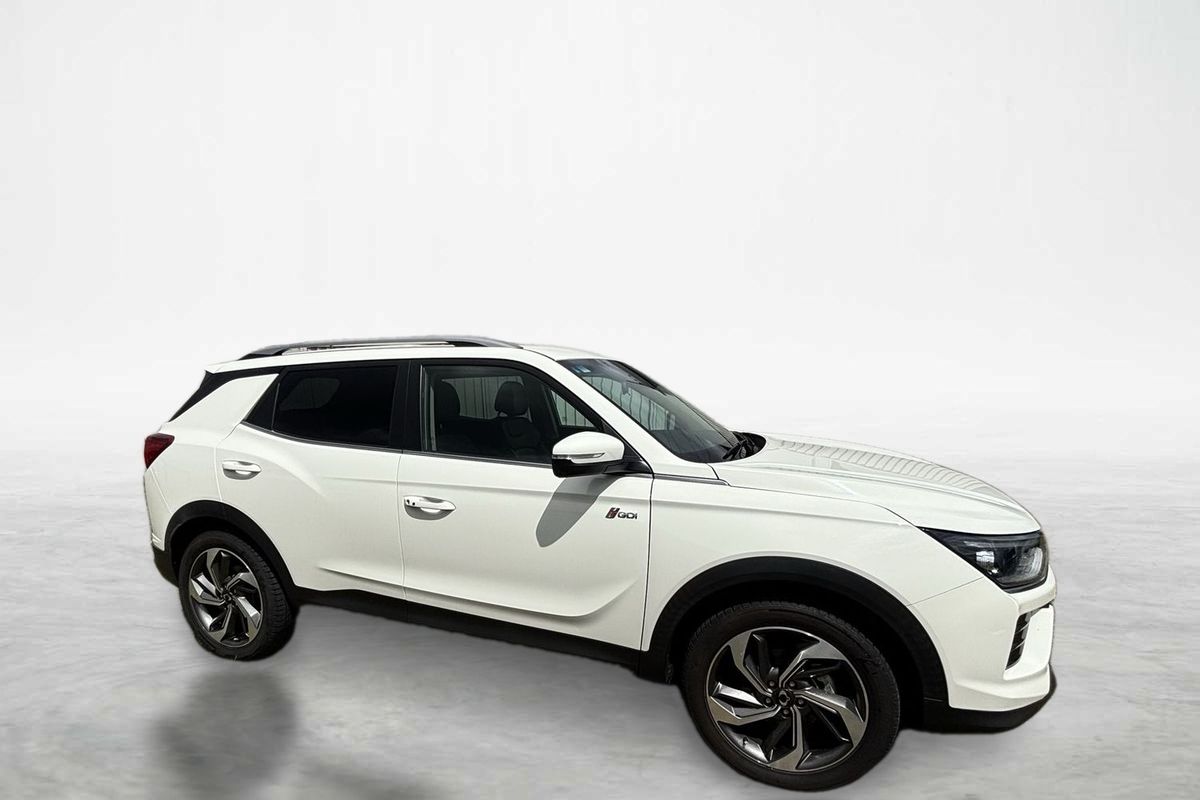 2022 KGM Korando Ultimate C300