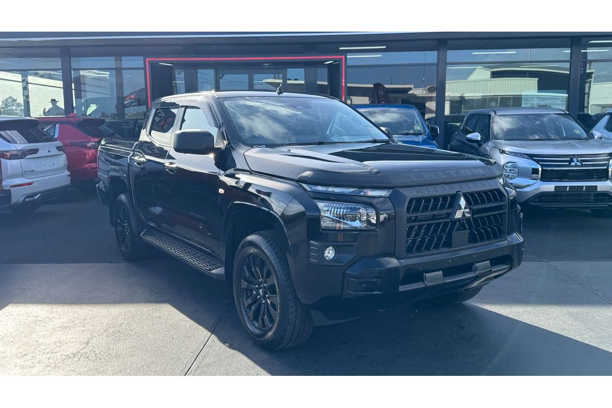 2025 Mitsubishi Triton GLX-R MV 4X4