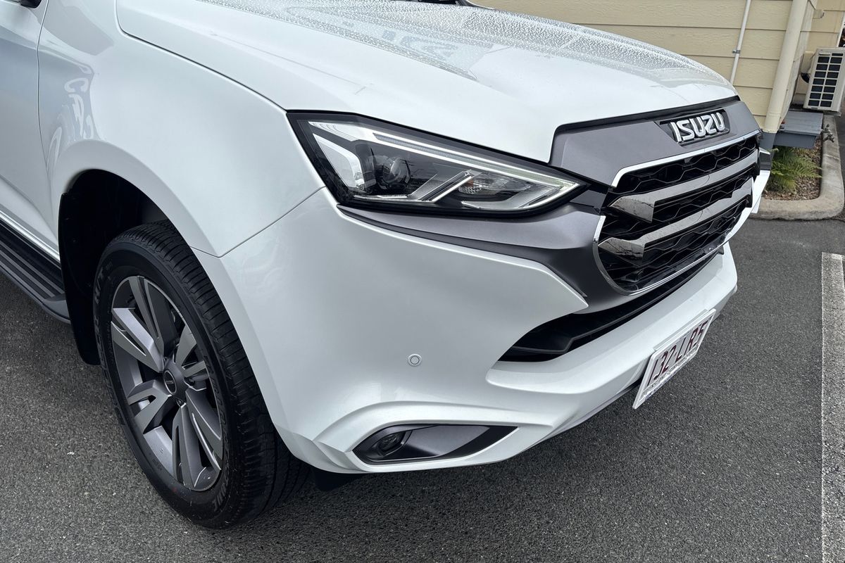 2024 Isuzu MU-X LS-T