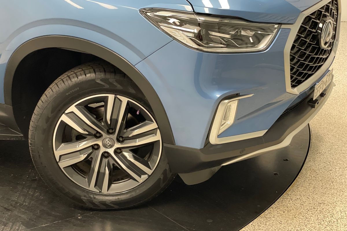 2023 LDV D90 Executive SV9A