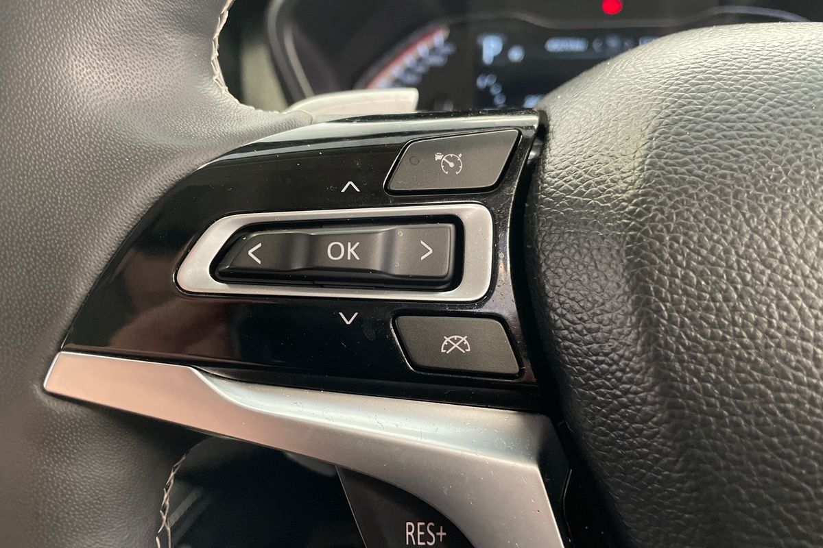 2023 LDV D90 Executive SV9A