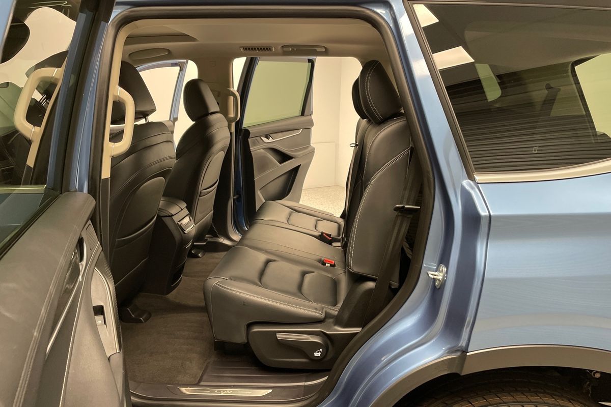 2023 LDV D90 Executive SV9A