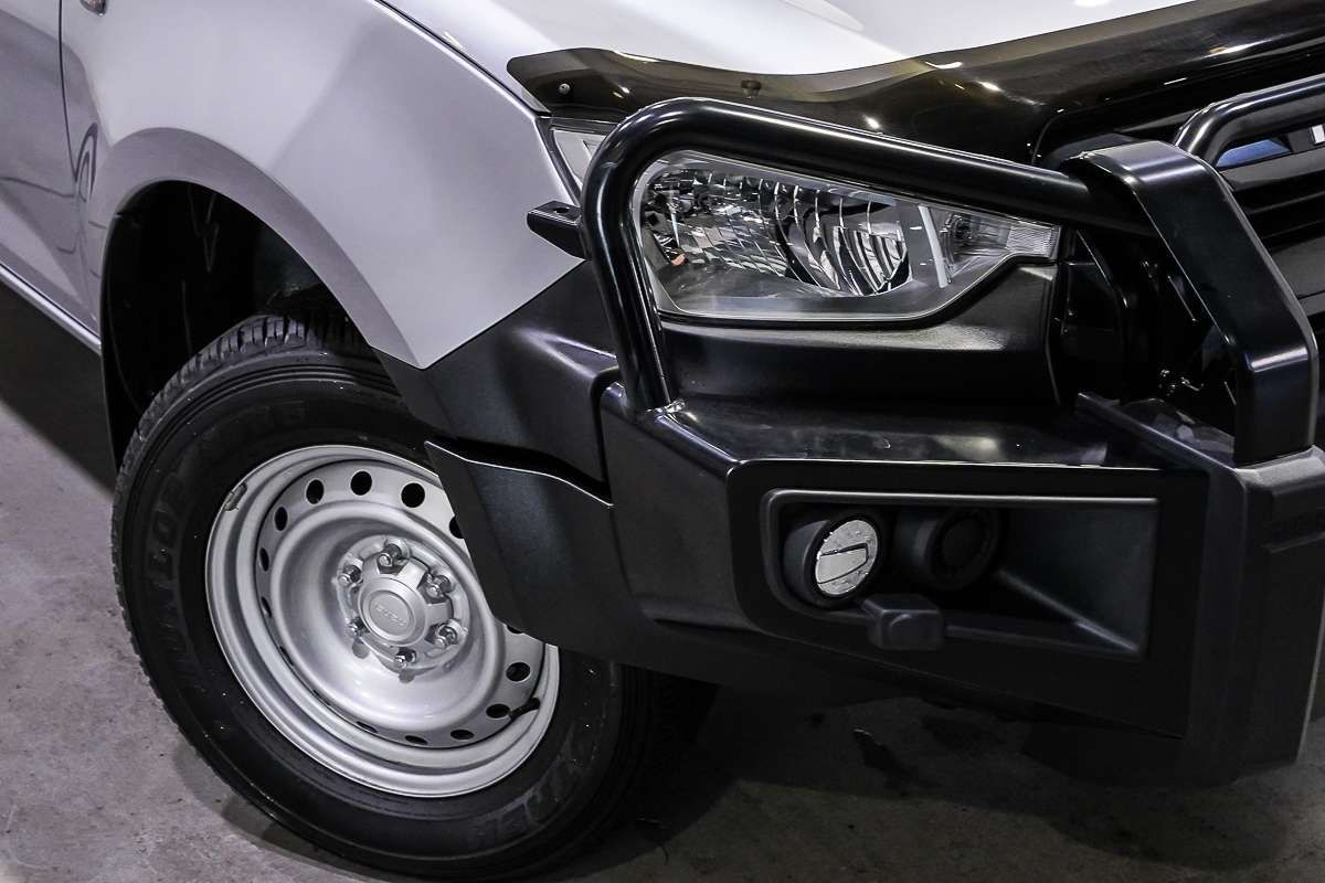 2023 Isuzu D-MAX SX 4X4