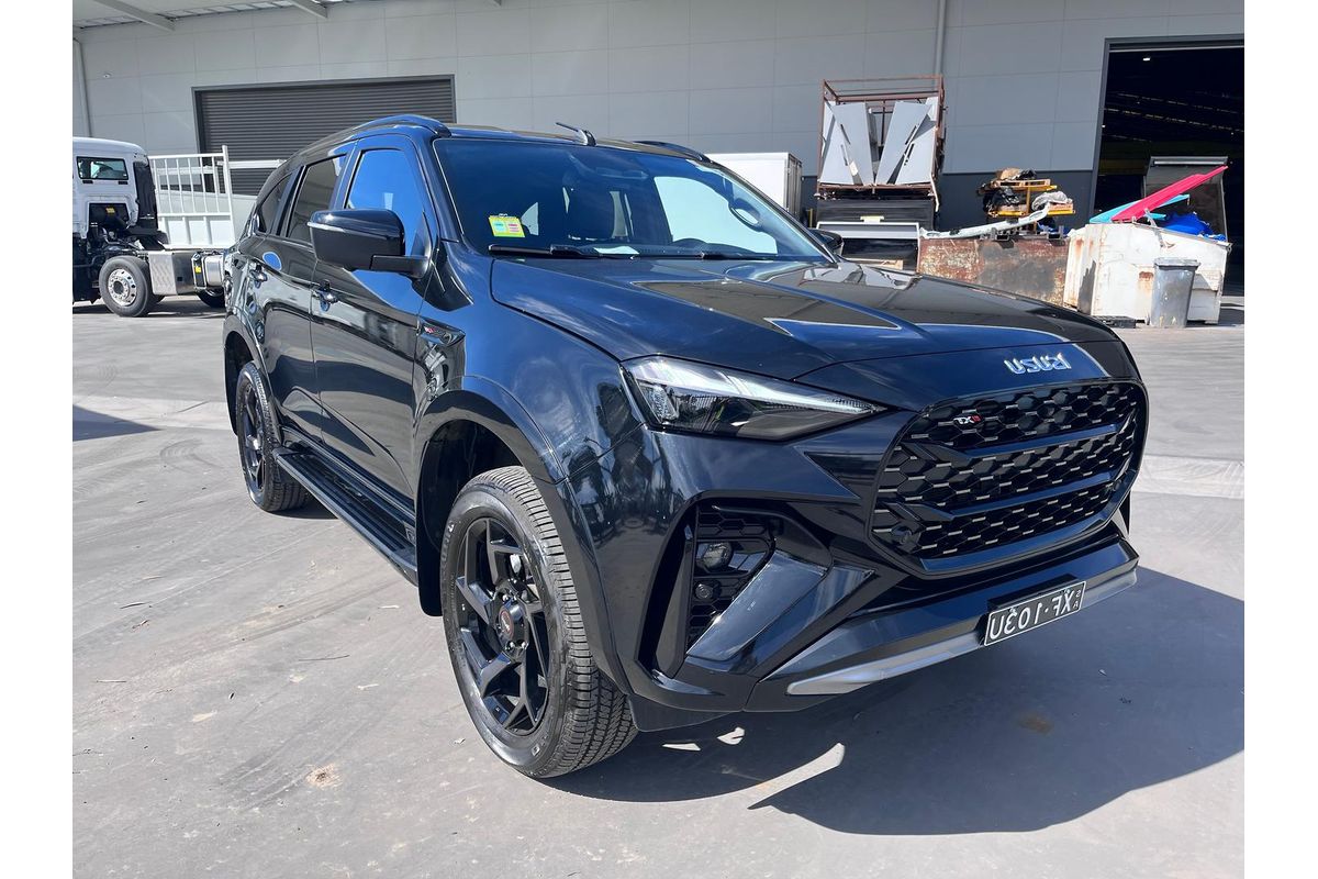 2025 Isuzu MU-X X-TERRAIN