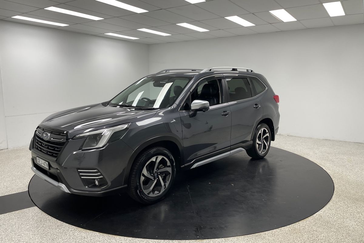 2024 Subaru Forester 2.5i-S S5
