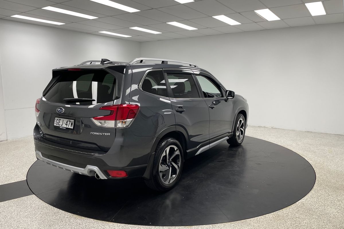 2024 Subaru Forester 2.5i-S S5