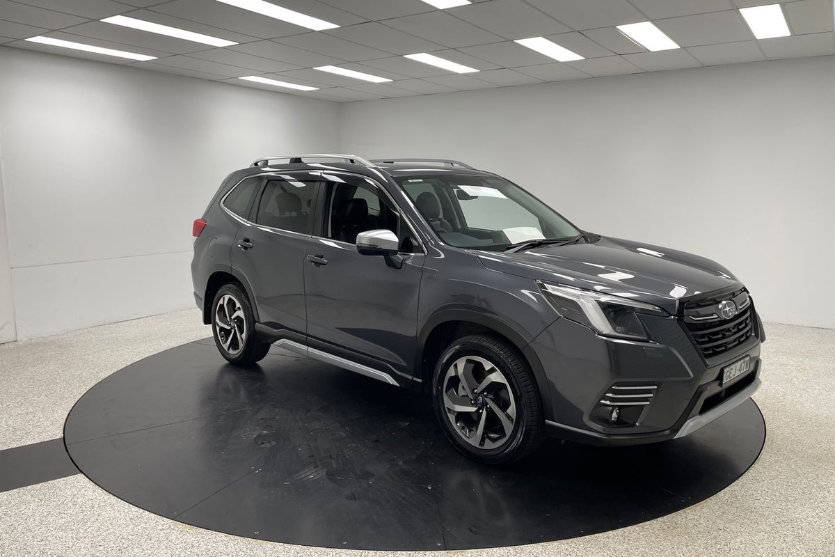 2024 Subaru Forester 2.5i-S S5